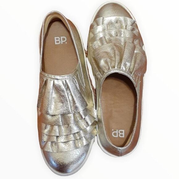 Nordstrom BP Marian Gold Metallic Ruffle Slip On Platform Shoes Size 6 1/2 - Picture 2 of 9